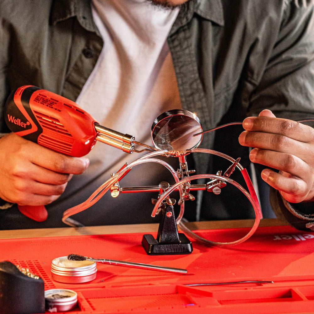 Weller Helping Hands W/ Magnifier