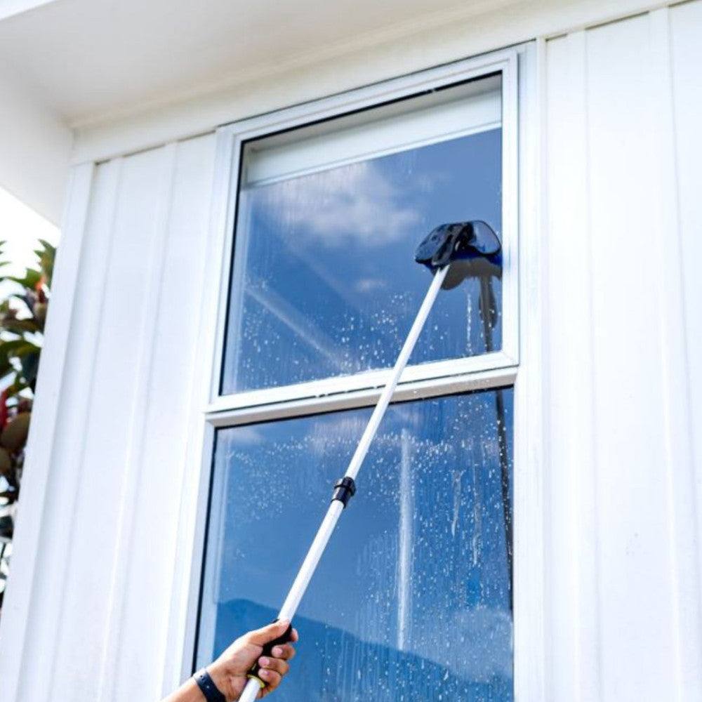 1.6m Extendable Wash Brush With Removal Head