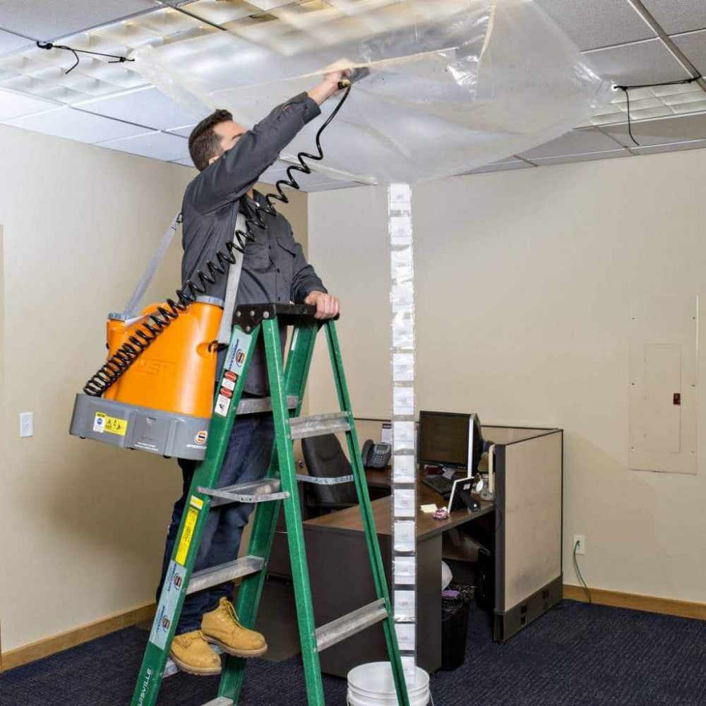 SpeedClean SC-CB Cassette Bib With Bungees And Bucket