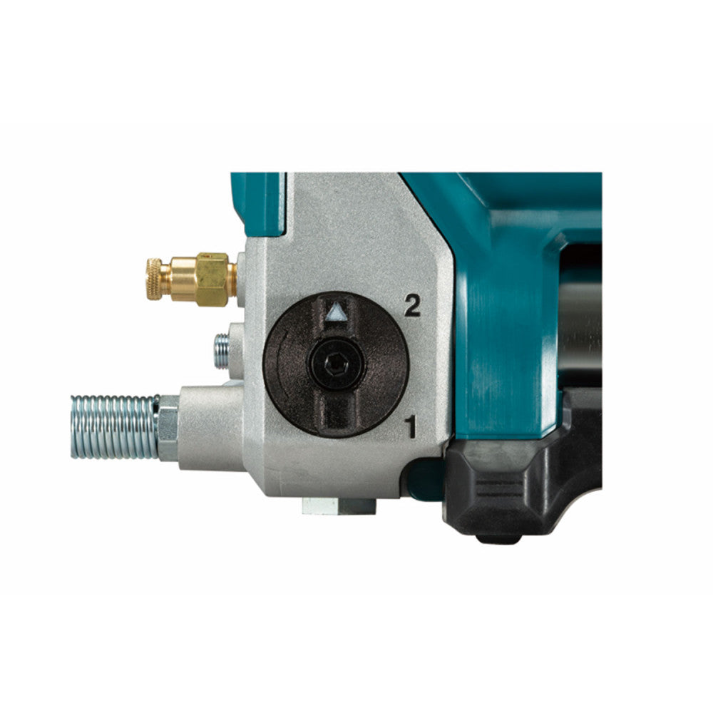 Makita 18V LXT Grease Gun Kit
