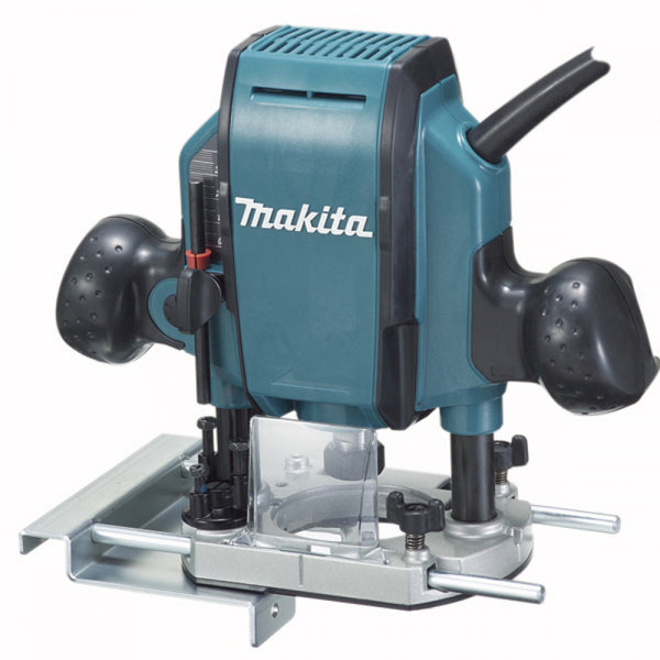 Makita RP0900K 6.35mm - 1/4" Plunge Router W/ Case