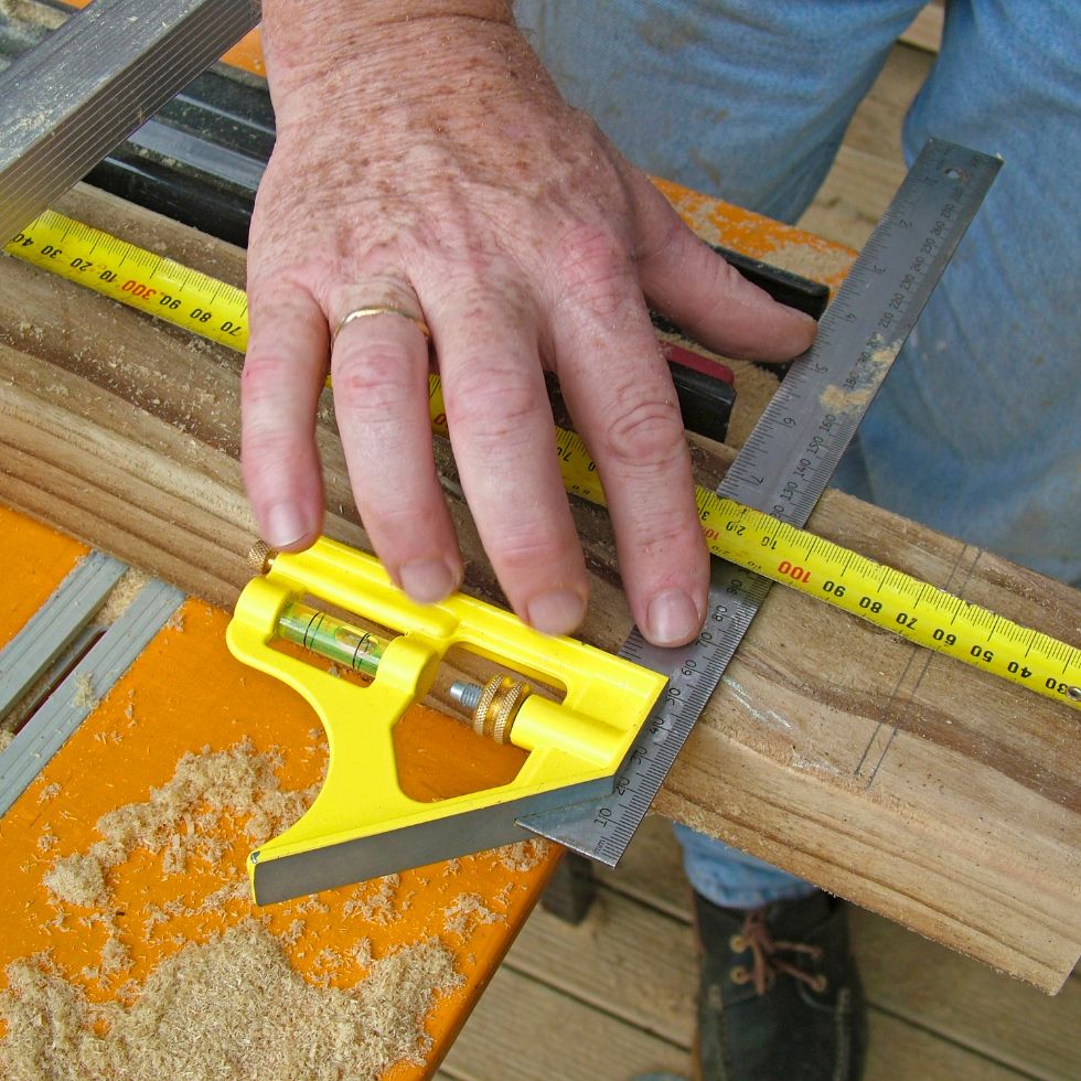 Essential Tools Every Carpenter Needs: Tips for Accurate and Efficient Woodworking
