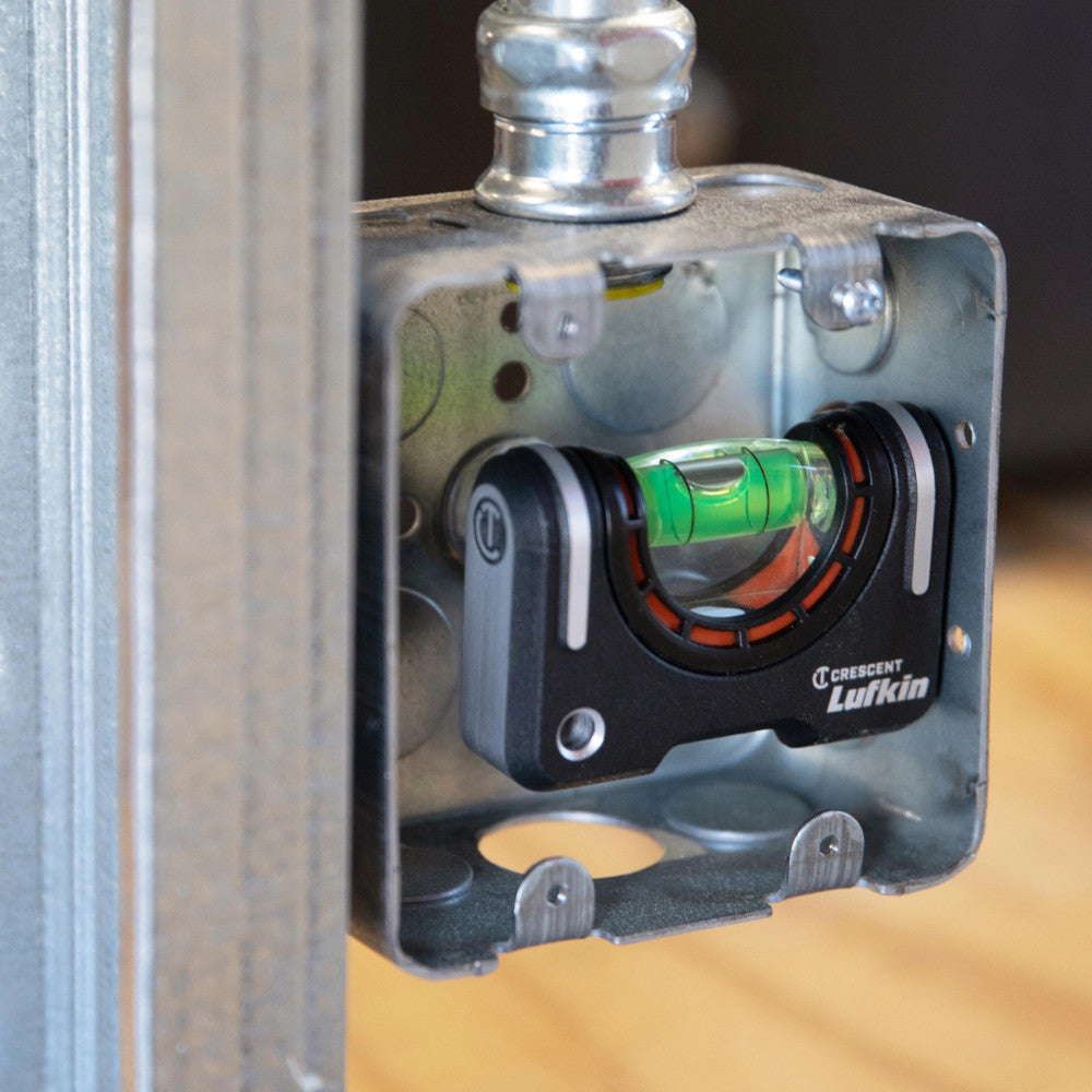 Crescent Compact Pocket Level