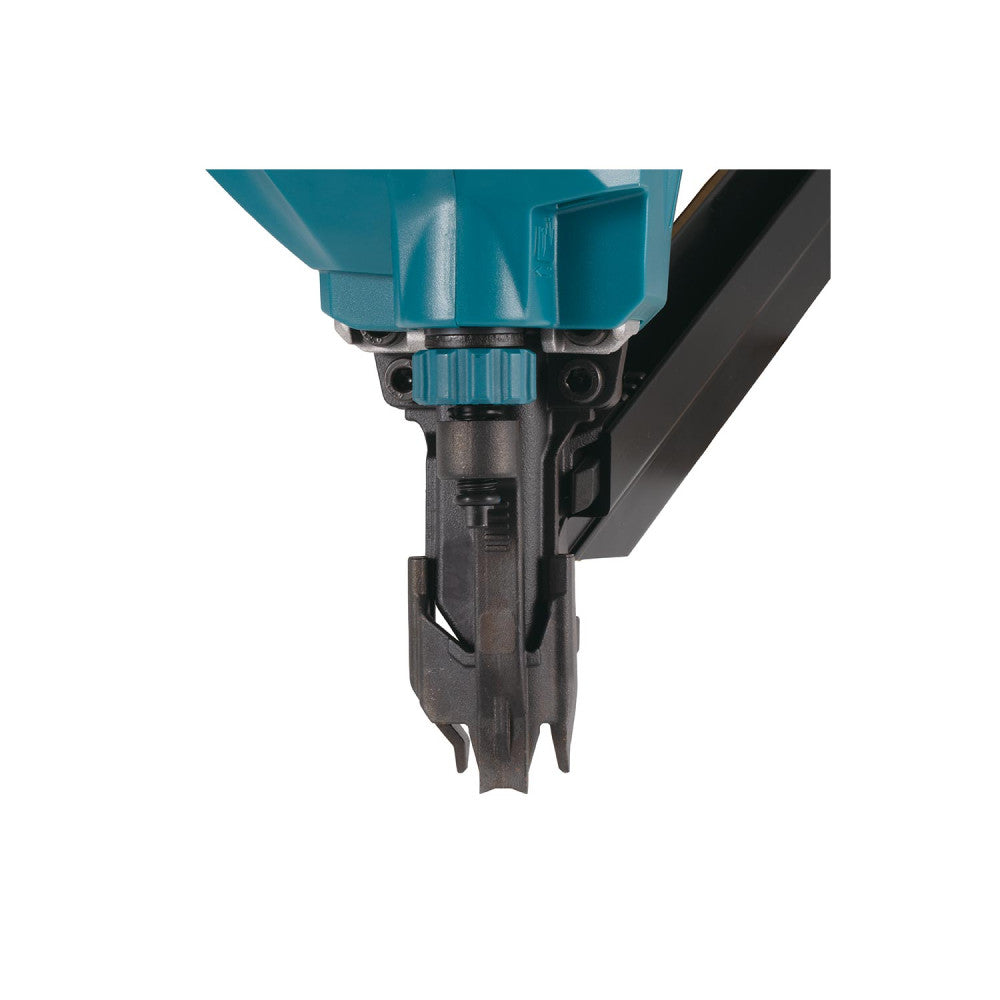 MAKITA 18V LXT Brushless 90mm 30-34° Framing Nailer DBN900ZK