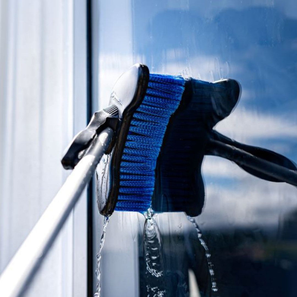 1.6m Extendable Wash Brush With Removal Head