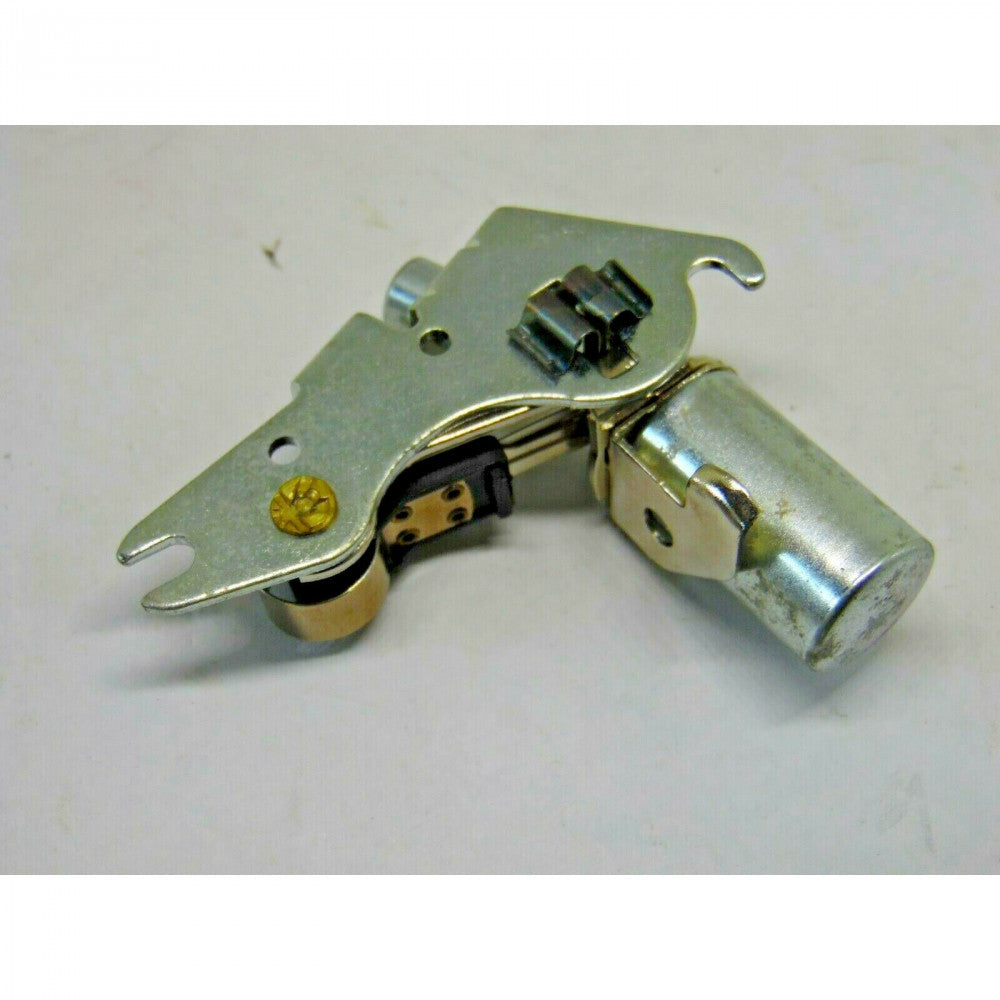 Wells Ignition Points (Chev/GM/8Cycle) With Condenser #DR1080MV
