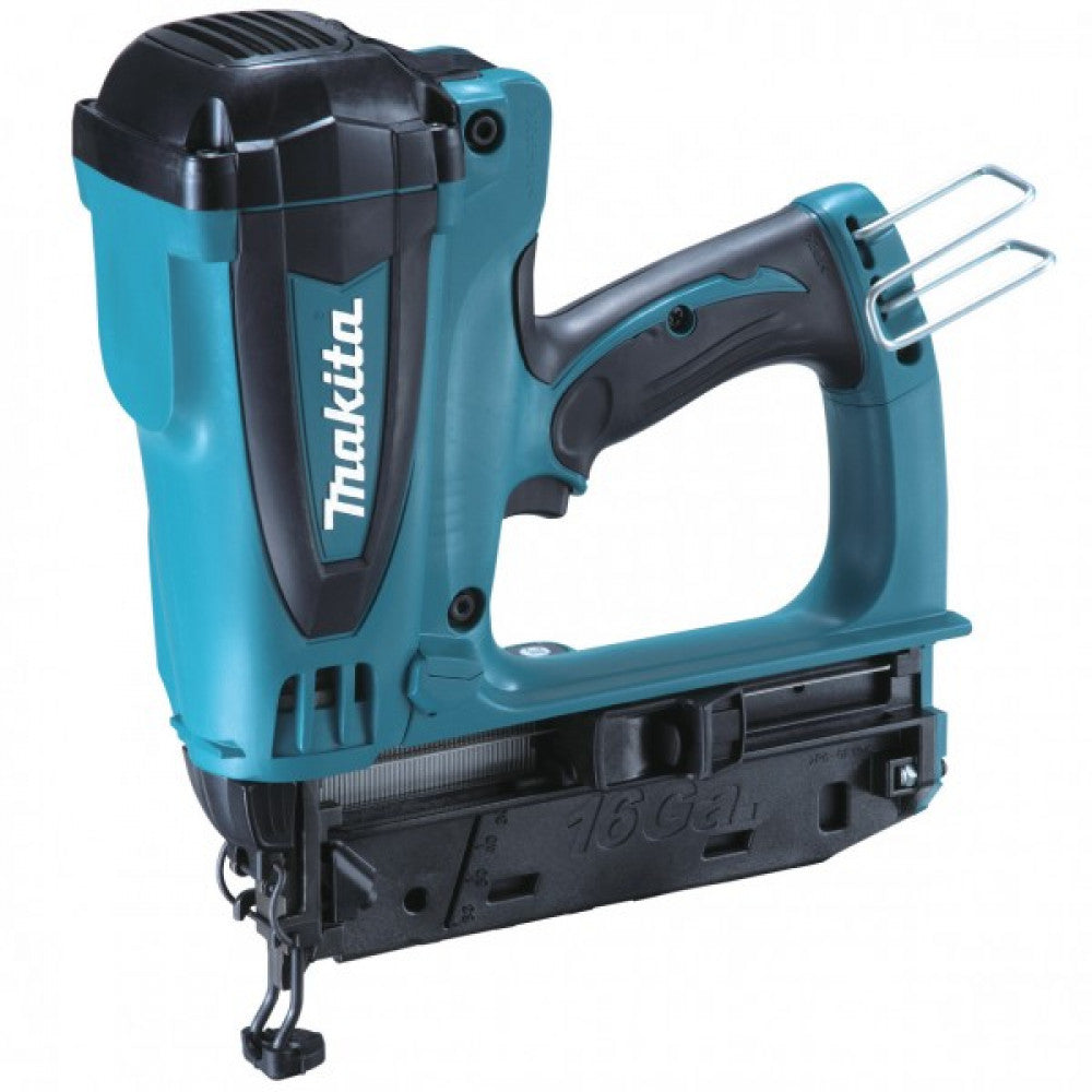 Makita GF600SE Gas Brad Nailer Kit