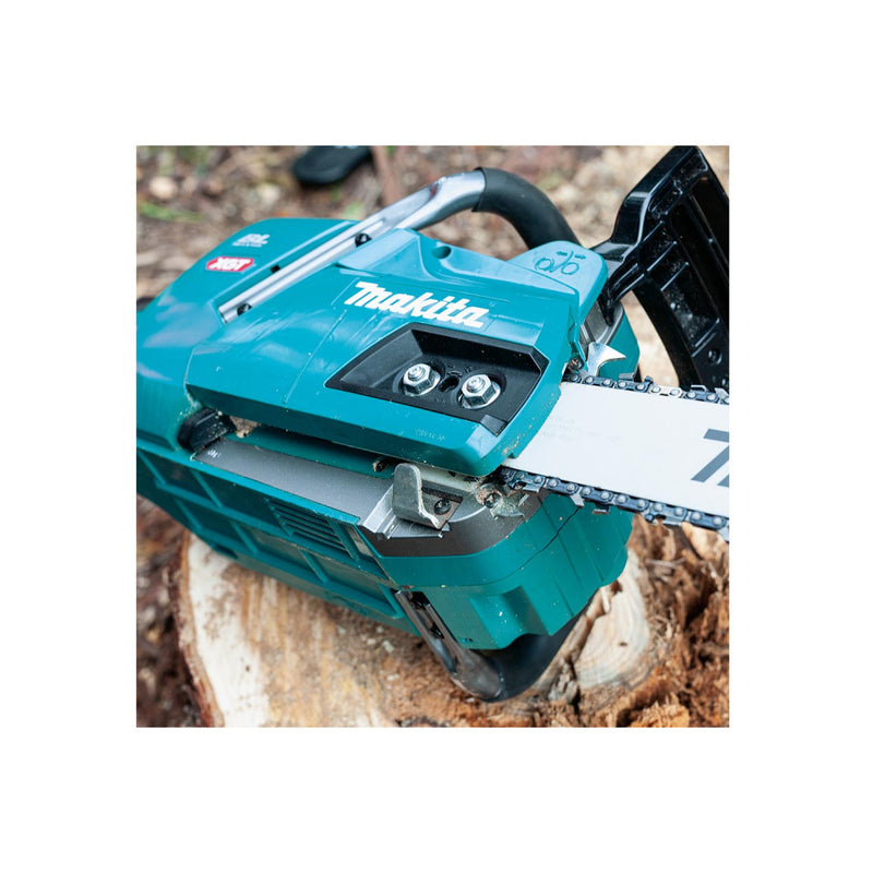 MAKITA 40Vmax XGT Brushless 450mm (18") Chainsaw - TOOL ONLY